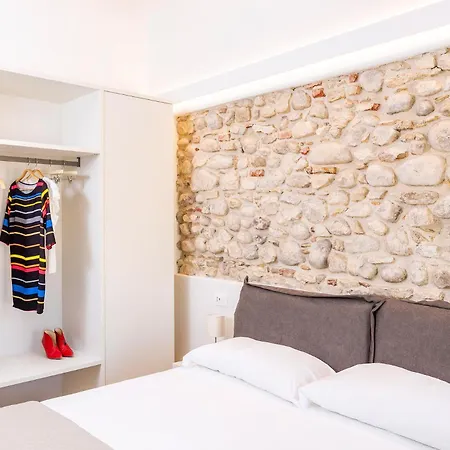Casa Zeni Apartmán *
